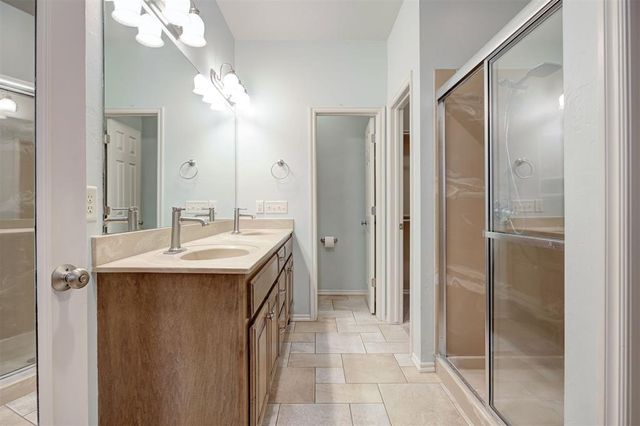 21480 Plum Grove, Edmond, OK 73012