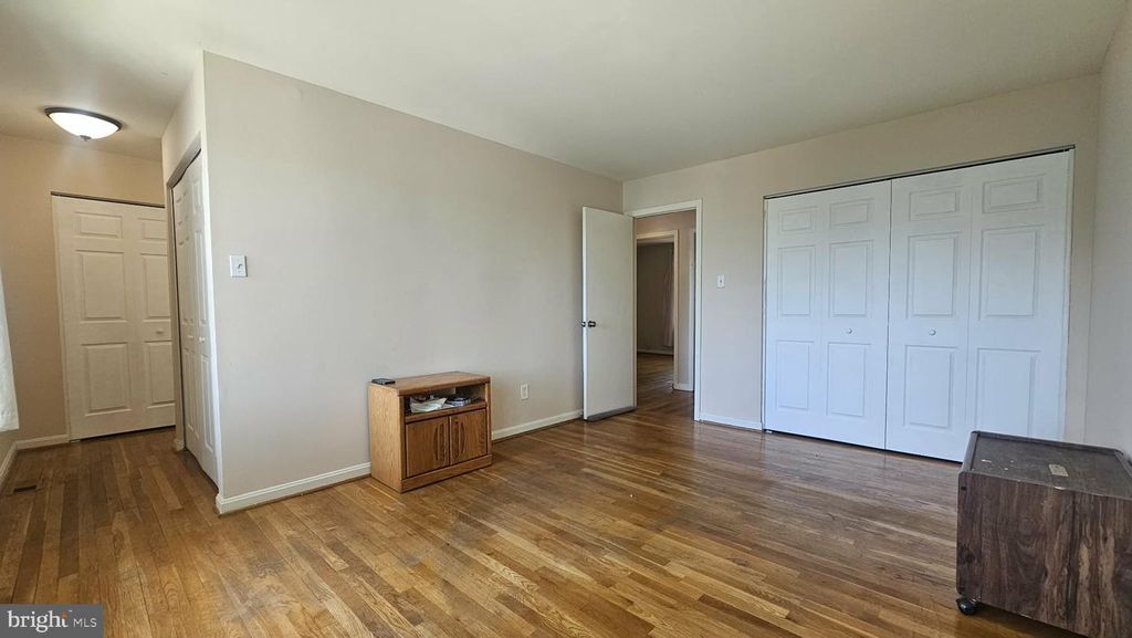 Image 23 of property listing at 17736 TOPFIELD DR #4-D, Gaithersburg, MD 20877