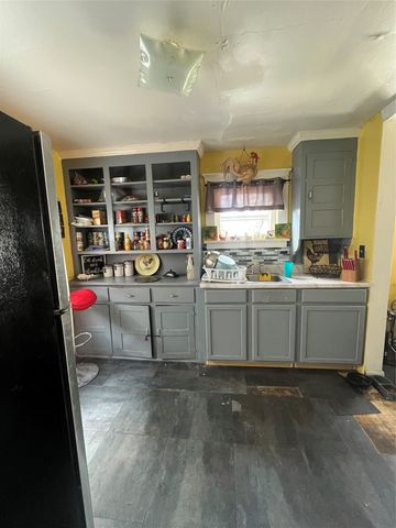 636 E 6TH Street, Erie, PA 16507