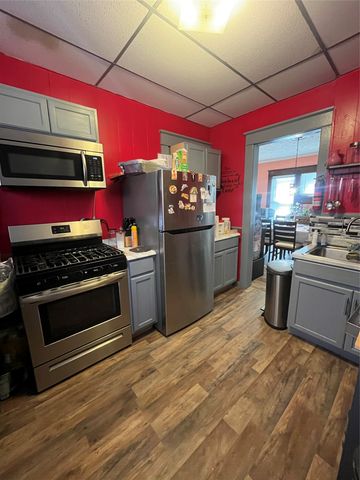 636 E 6TH Street, Erie, PA 16507