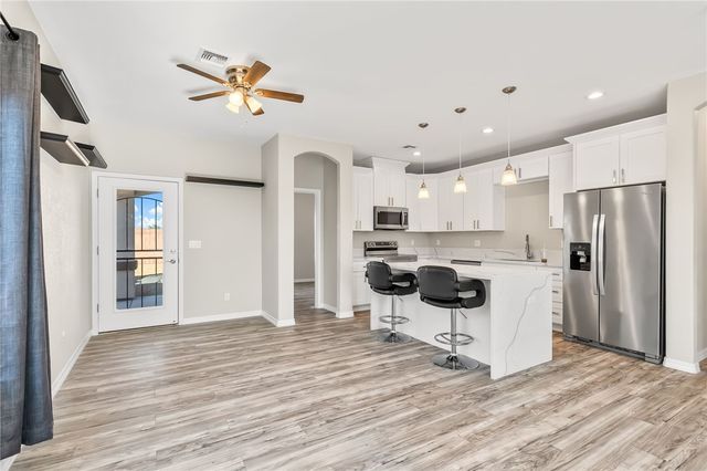 1723 E Sugar Bush Place, Fort Mohave, AZ 86426