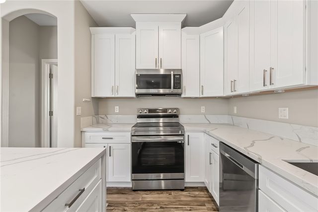 1723 E Sugar Bush Place, Fort Mohave, AZ 86426