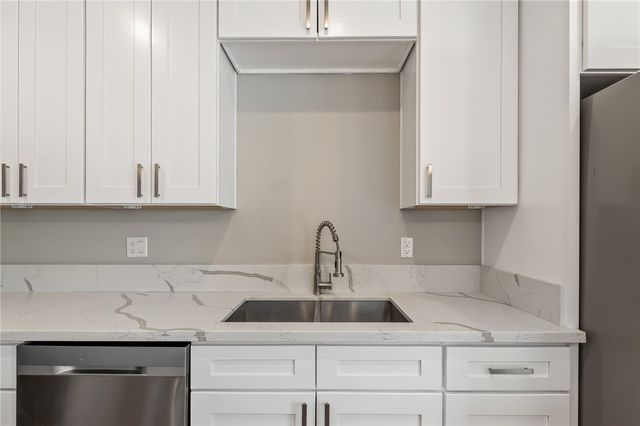 1723 E Sugar Bush Place, Fort Mohave, AZ 86426