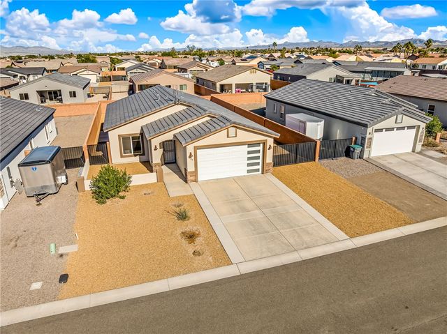 1723 E Sugar Bush Place, Fort Mohave, AZ 86426