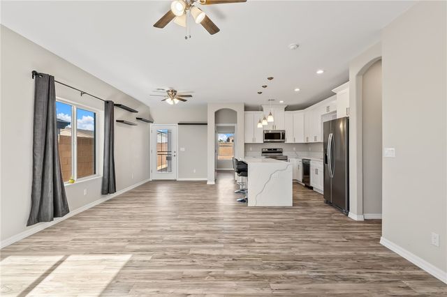 1723 E Sugar Bush Place, Fort Mohave, AZ 86426