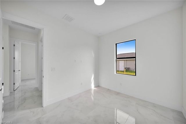 2607 57th ST W, Lehigh Acres, FL 33971