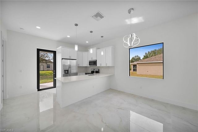 2607 57th ST W, Lehigh Acres, FL 33971