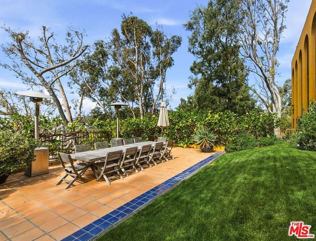 6203 Temple Hill Drive, Los Angeles, CA 90068