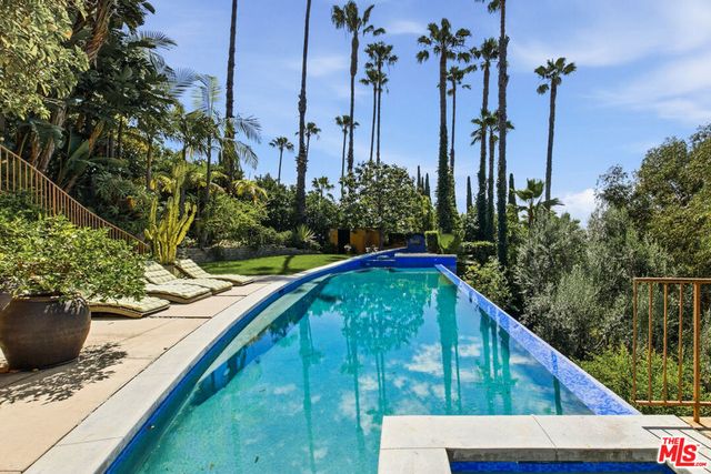 6203 Temple Hill Drive, Los Angeles, CA 90068
