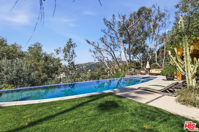 6203 Temple Hill Drive, Los Angeles, CA 90068
