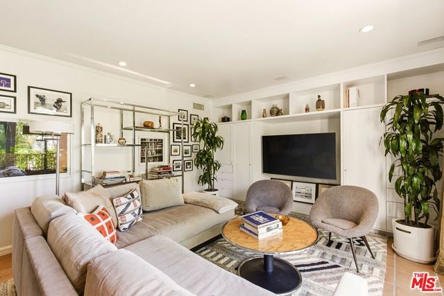 6203 Temple Hill Drive, Los Angeles, CA 90068