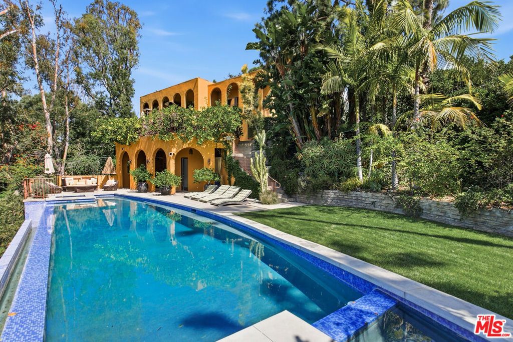 6203 Temple Hill Drive, Los Angeles, CA 90068