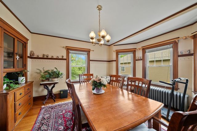 5 Ingalls St, Woburn, MA 01801