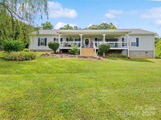 32 Perseverance Drive, Canton, NC 28716