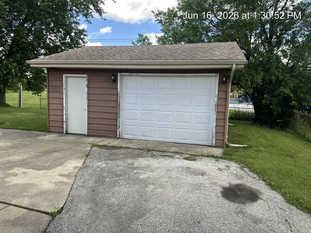 651 Central Avenue, Matteson, IL 60443