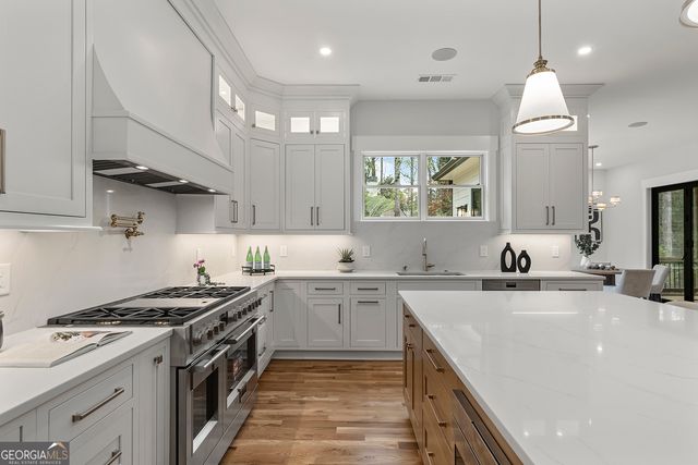 342 Valley Green Drive NE, Atlanta, GA 30342