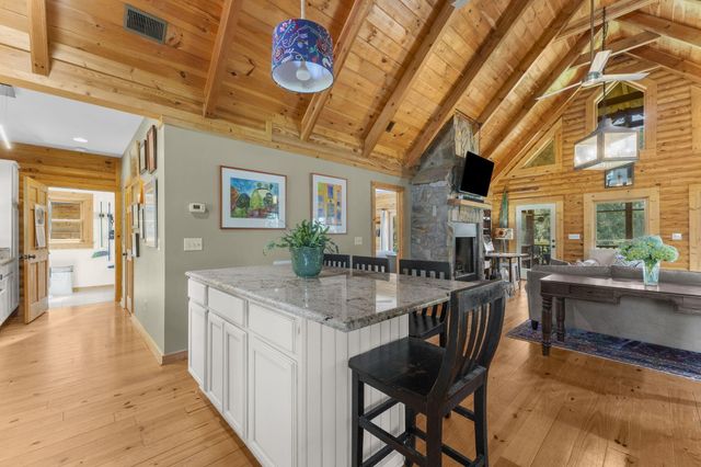 445 Carol Street, Charleston, SC 29412