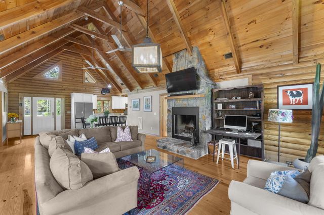 445 Carol Street, Charleston, SC 29412