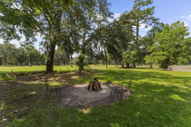 445 Carol Street, Charleston, SC 29412