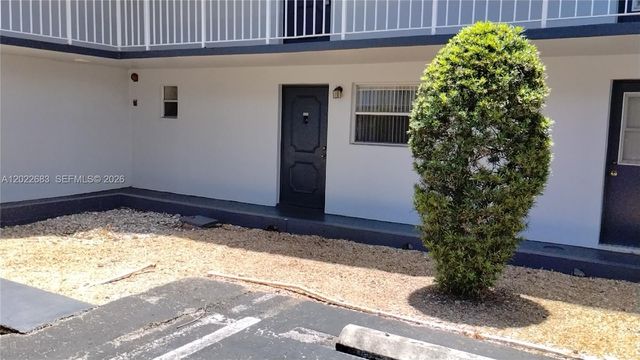 447 NE 195th Street 117, Miami, FL 33179