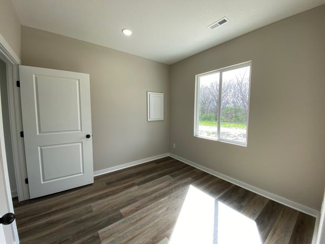 5501 N Bressler Dr, Park City, KS 67219