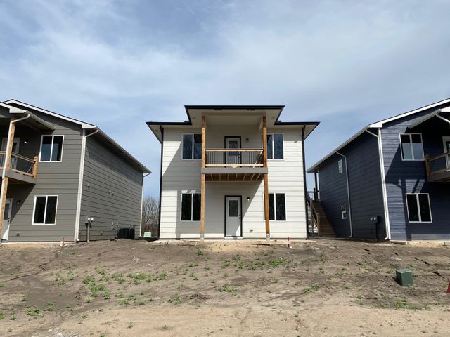 5501 N Bressler Dr, Park City, KS 67219