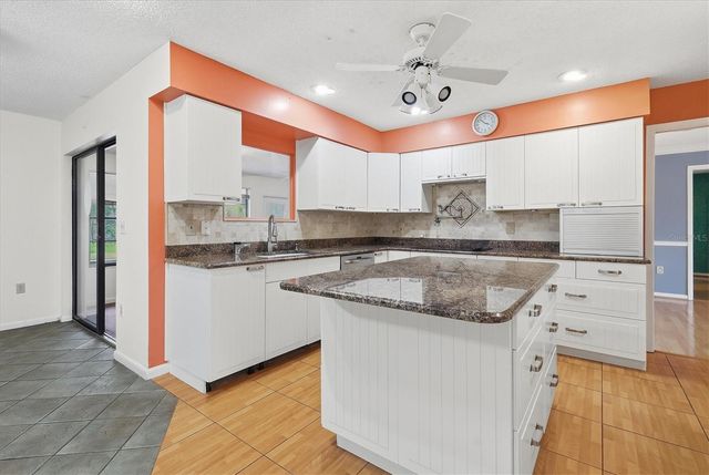 4922 29TH LN E, Bradenton, FL 34203