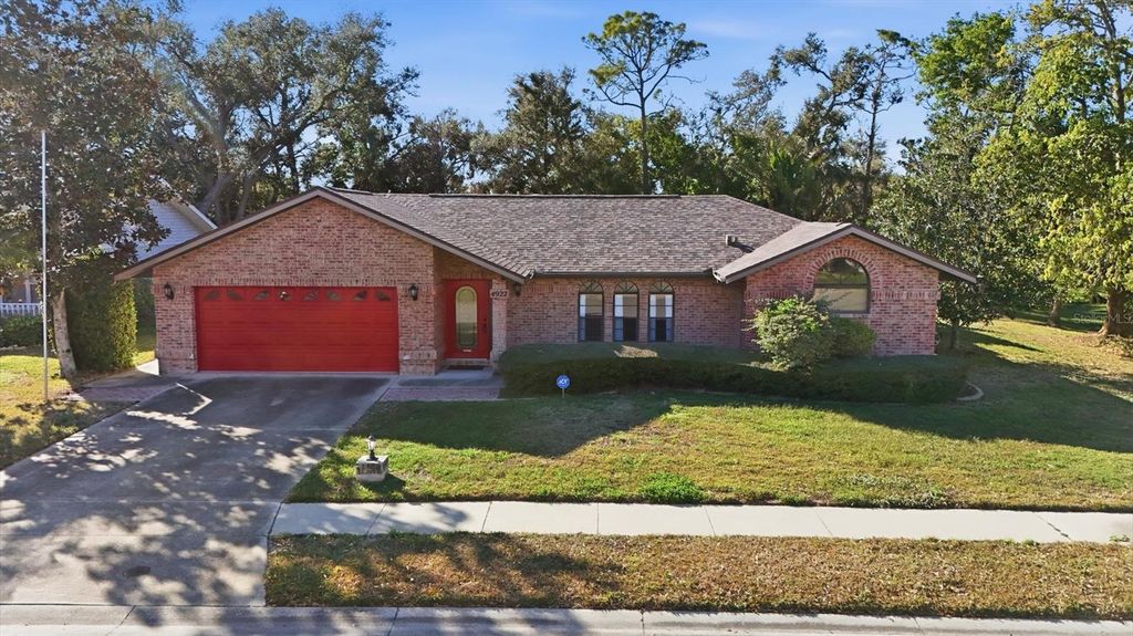 Image 1 of property listing at 4922 29TH LN E, Bradenton, FL 34203