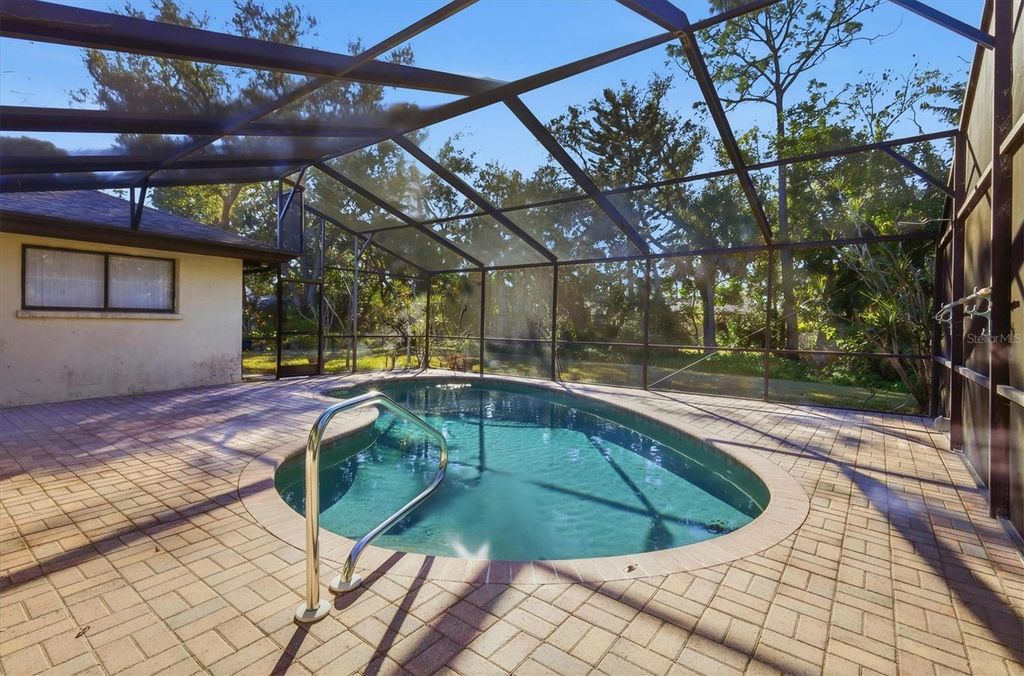 Image 33 of property listing at 4922 29TH LN E, Bradenton, FL 34203