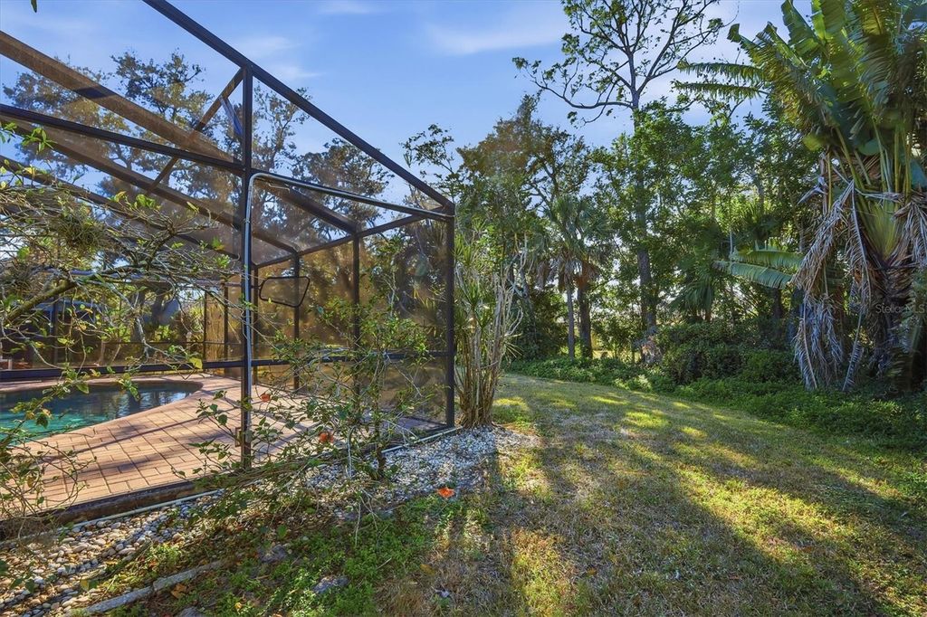 Image 36 of property listing at 4922 29TH LN E, Bradenton, FL 34203