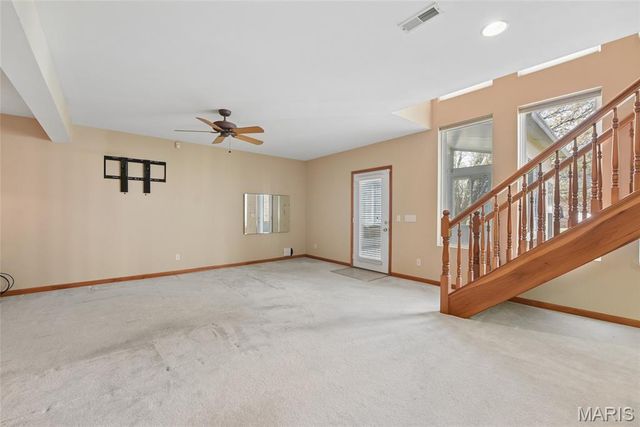 3201 Bear Tracks Drive, Wentzville, MO 63385