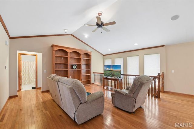 3201 Bear Tracks Drive, Wentzville, MO 63385