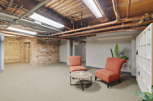 225 W HURON Street 313, Chicago, IL 60654