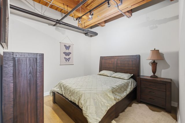 225 W HURON Street 313, Chicago, IL 60654