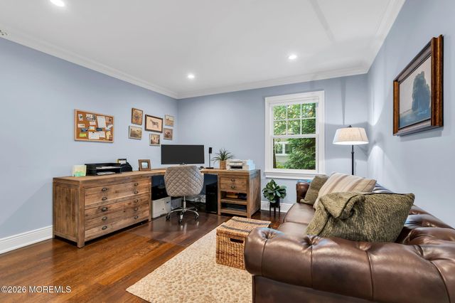 94 Lewis Lane, Fair Haven, NJ 07704