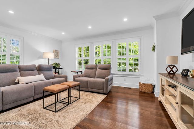 94 Lewis Lane, Fair Haven, NJ 07704