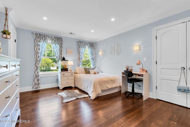 94 Lewis Lane, Fair Haven, NJ 07704