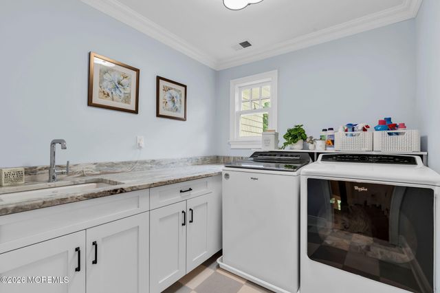 94 Lewis Lane, Fair Haven, NJ 07704