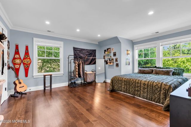 94 Lewis Lane, Fair Haven, NJ 07704