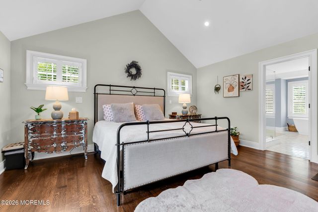 94 Lewis Lane, Fair Haven, NJ 07704