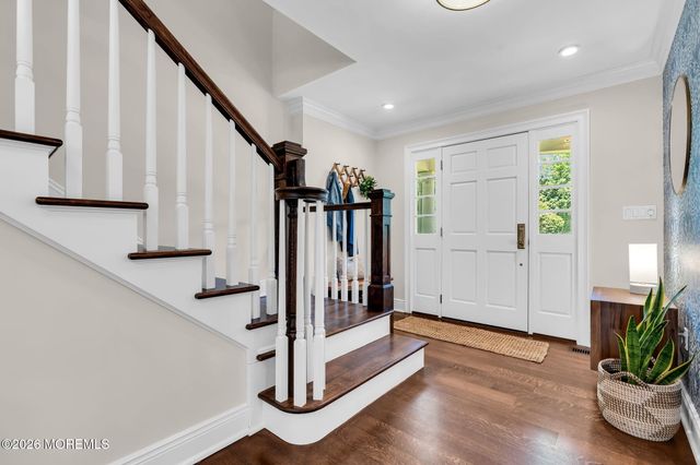 94 Lewis Lane, Fair Haven, NJ 07704