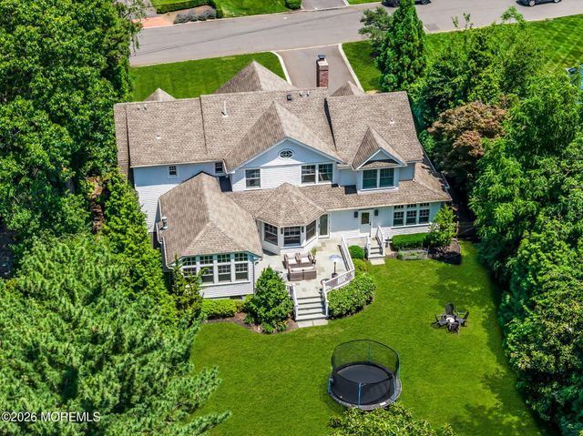94 Lewis Lane, Fair Haven, NJ 07704