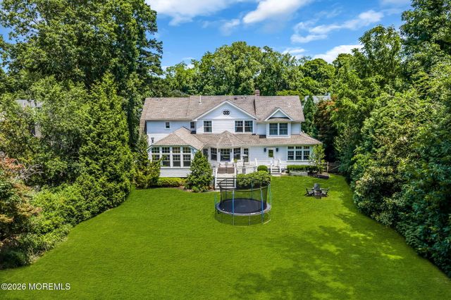 94 Lewis Lane, Fair Haven, NJ 07704