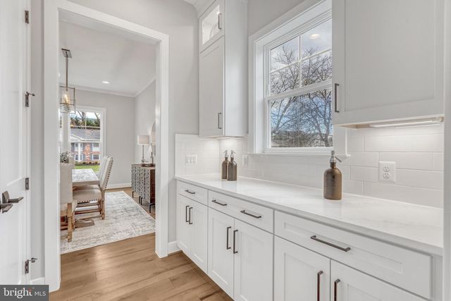 6607 29TH ST N, Arlington, VA 22213