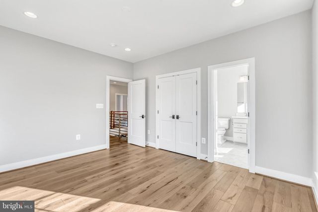 6607 29TH ST N, Arlington, VA 22213