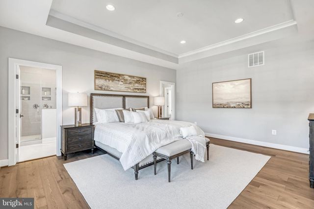 6607 29TH ST N, Arlington, VA 22213