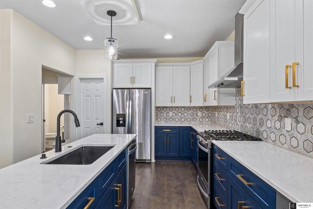 14909 S 21st Street, Bellevue, NE 68123