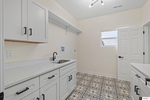 14909 S 21st Street, Bellevue, NE 68123