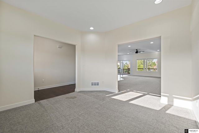 14909 S 21st Street, Bellevue, NE 68123