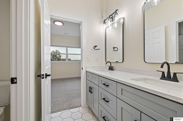 14909 S 21st Street, Bellevue, NE 68123
